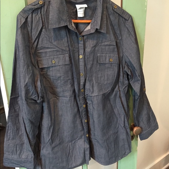 NWOT Chambray blouse - Picture 5 of 7